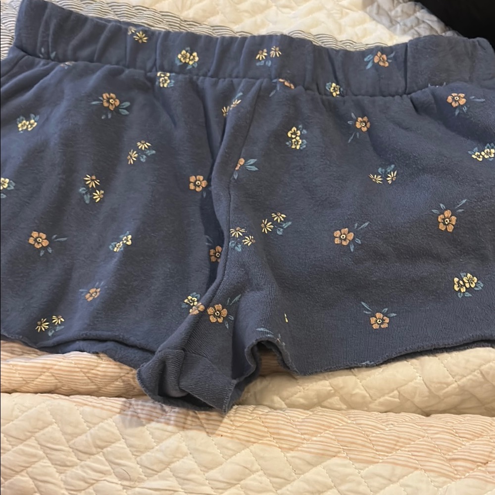 Colsie Navy Floral Lounge Shorts